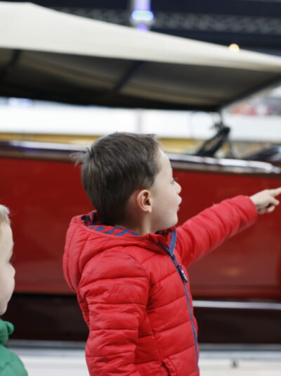 La magie des trains et des voitures: deux musées immanquables à faire avec les enfants à Bruxelles