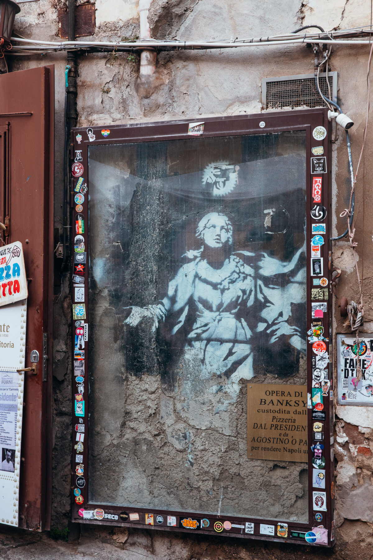 Visiter Naples en 4 jours - Madonna di Banksy