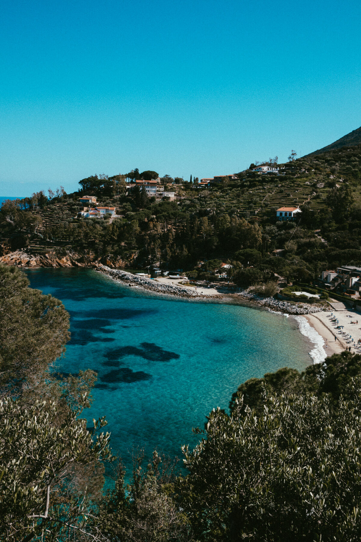 Plage le Cannelle île du Giglio Toscane