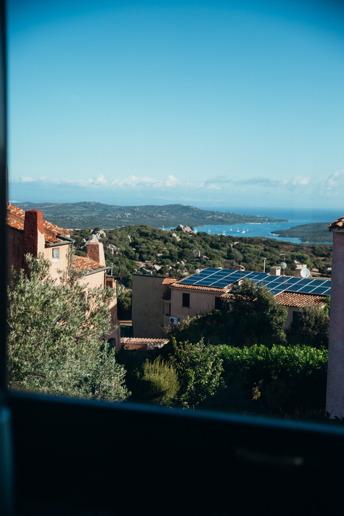 Loger au nord de la Sardaigne - S'ARD Surfhouse