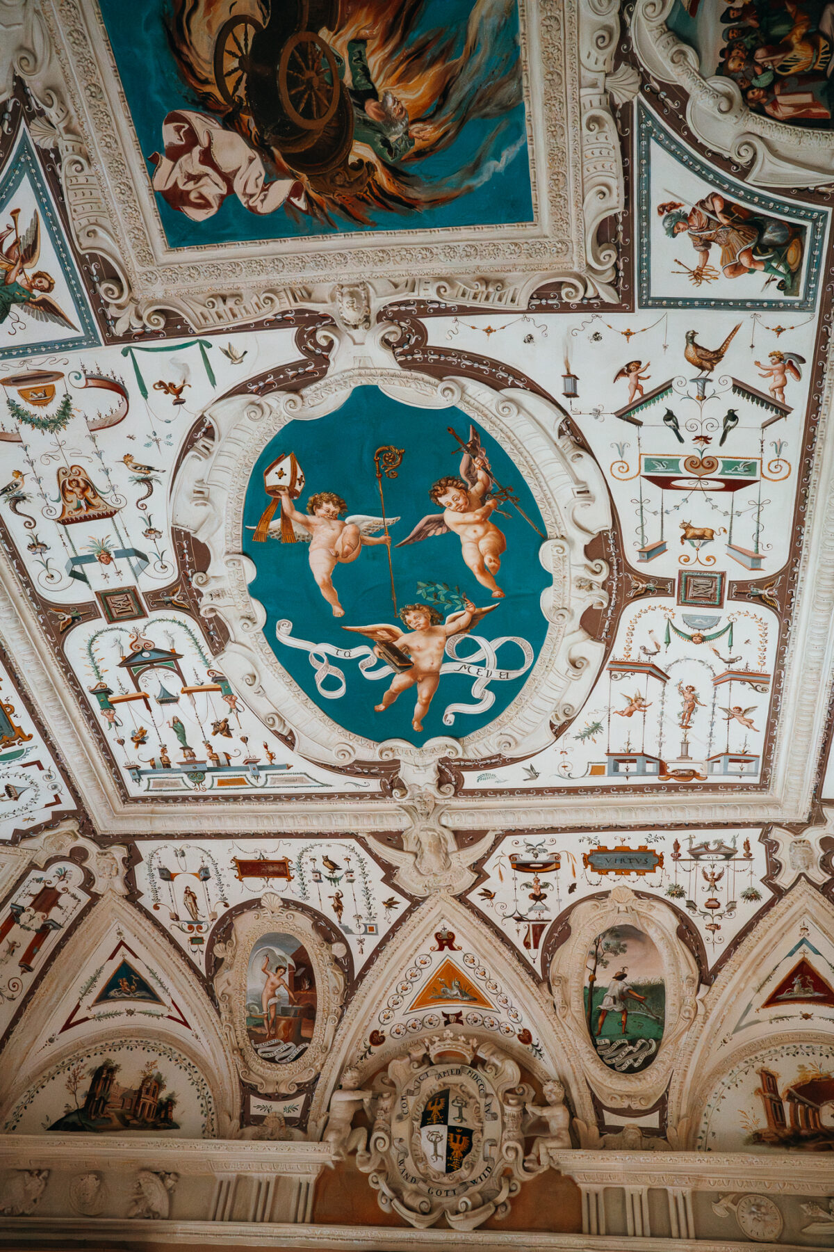 Castello della Manta